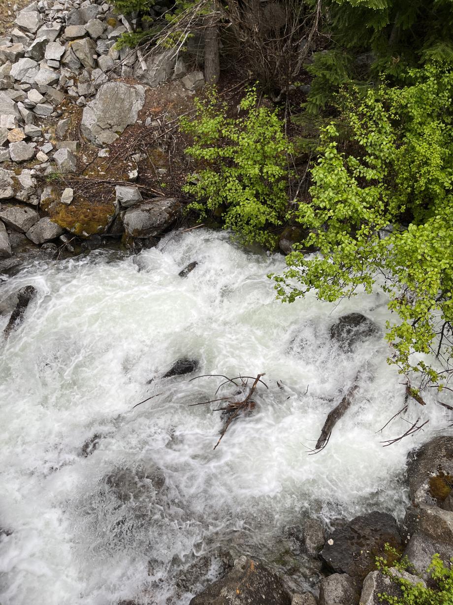 waterval ander kant